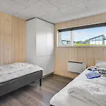度假居 With Sea View 12 *